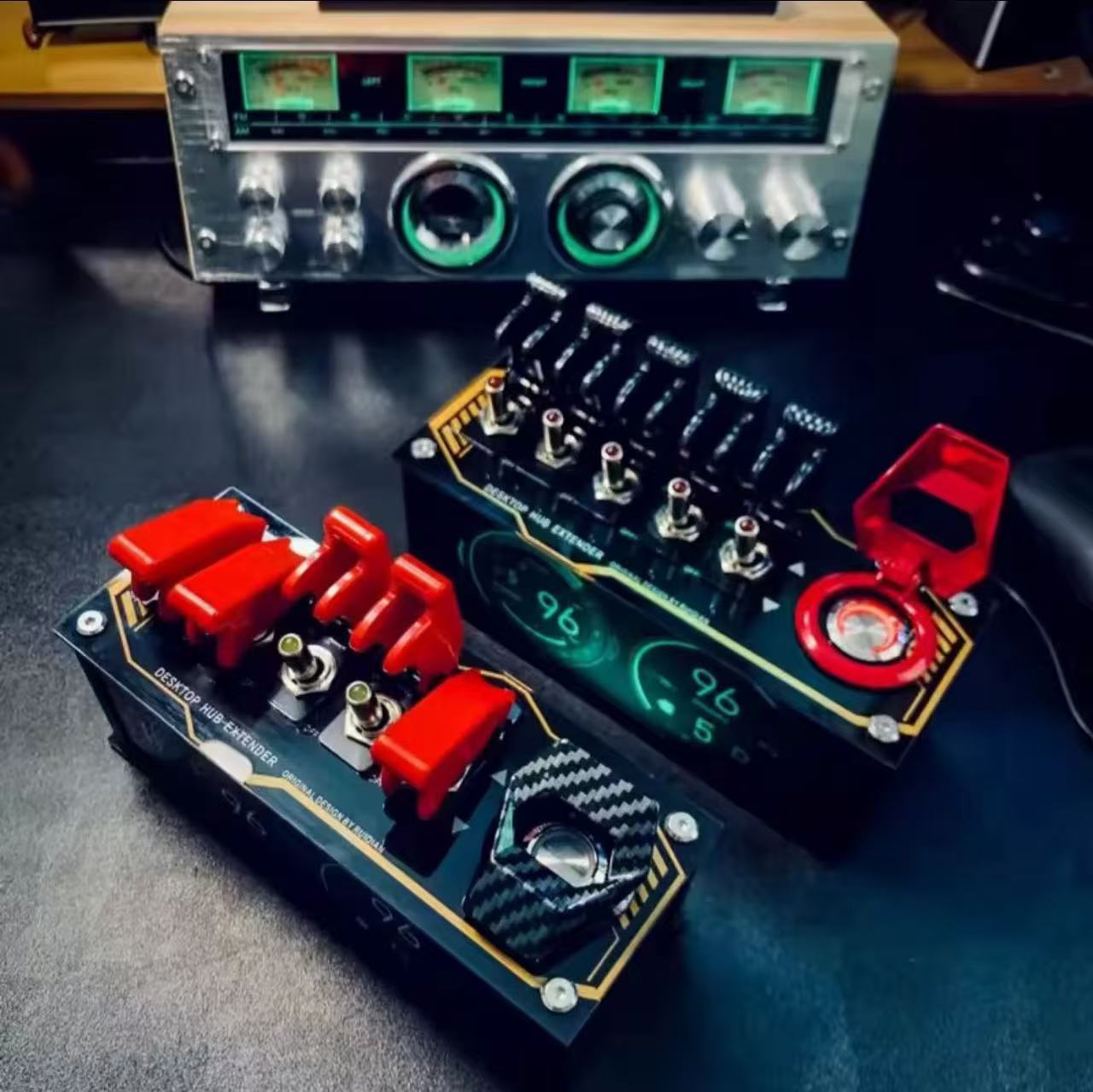 USB Block Hub Docking Station Table Set Up Good Things